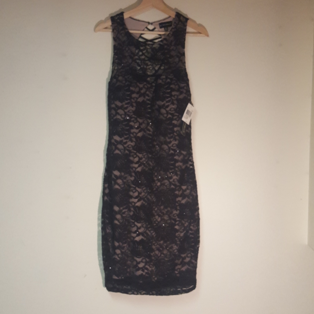 Size fits like 12, Black lace formal strappy dress